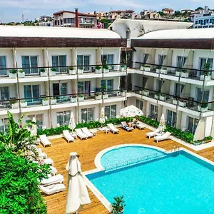 Otel Yenı&resıdance, Çeşme